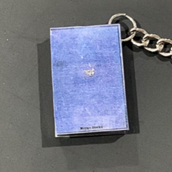 Advanced Potion Making Keychain – Blue Edition Mini Replica - Picture 5 of 9